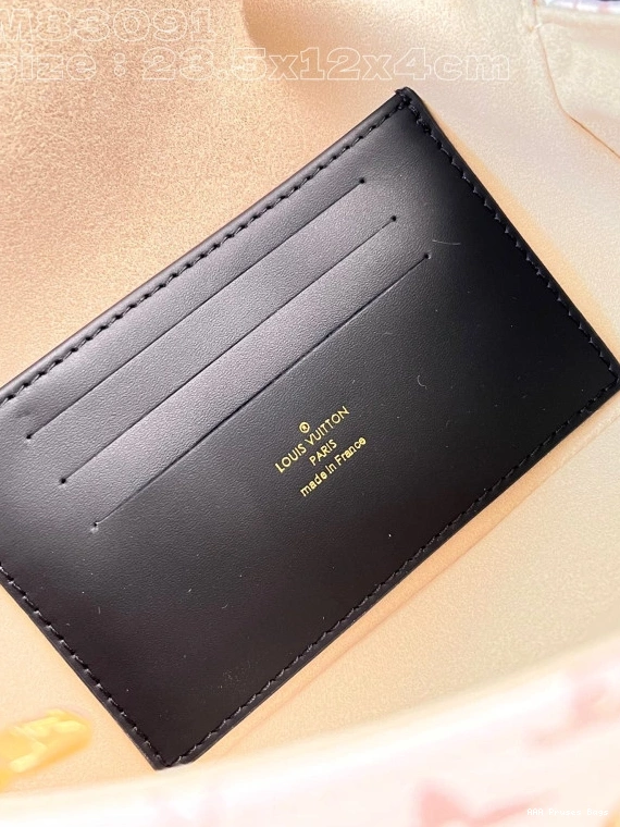 AAA Replica Ru VUITTON on Ivy Wallet Chain LOUIS 0710